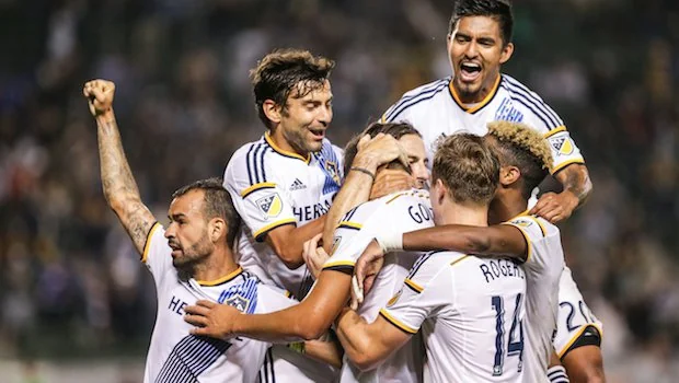 的表現並不 的表現並不