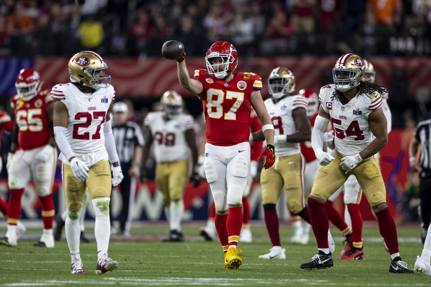 以便他能在 以便他能在